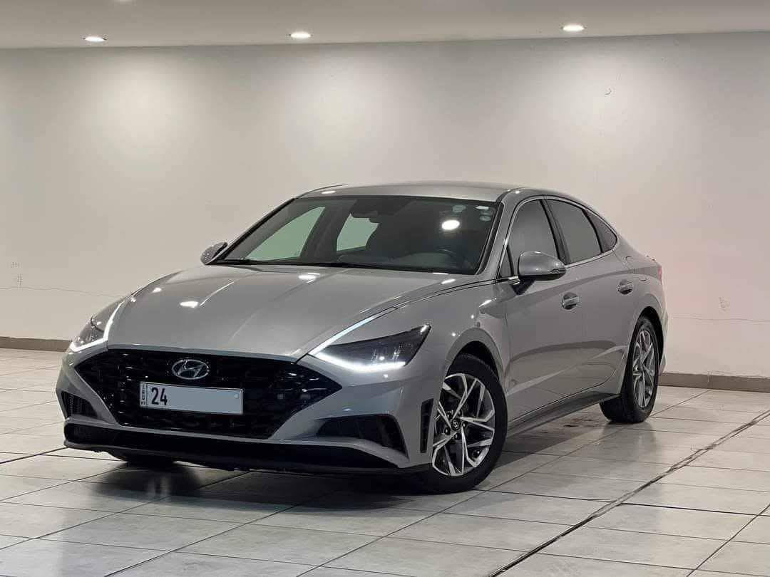 السلام عليكم 
سوناتا 2020 رقم دهوك سنوية جديده
حادثها جاملغ جهة السايق وبنيد بدون دواخل
ماشية:80
مكينة 2500
الكير 
السعر 158 وبيها مجال
الرقم: ***********
المواصفات
شاشة كار بلي 
5 وضعيات للقيادة
كامرة خلفية
تدفئة كشنات
اشاير بلمري
تبريد بيانو
تدفئة بالكشنات
رادار امامي وخلفي وجانبي
نظام القيادة الذاتية نظام التوقف الذاتي واذا شي وراها ماترجع نظام المحافظة على المسار
اوتو هولد
جنطة ذكية.
تحكم ستيرن جهتين
وبعد هواي مواصفات
