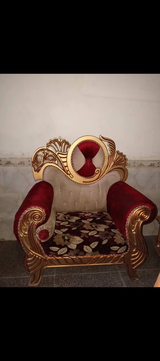 السلام عليكم تخم ملكي عشر مقاعد السعر 170 وبمجال حق الجيه


**إذا كنت صاحب هذا الإعلان وتريد حذفه لأي سبب، رجاءا أرسل رسالة إلى الدعم الفني**