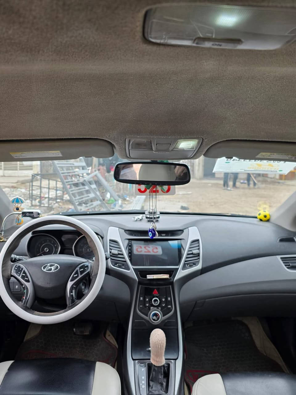 سلام عليكم النتراء موديل (2015) حادث أمريكا بنيد جاملغ سياره جاهزه من كلشي مكان بغداد الشراي يتصل (***********)
