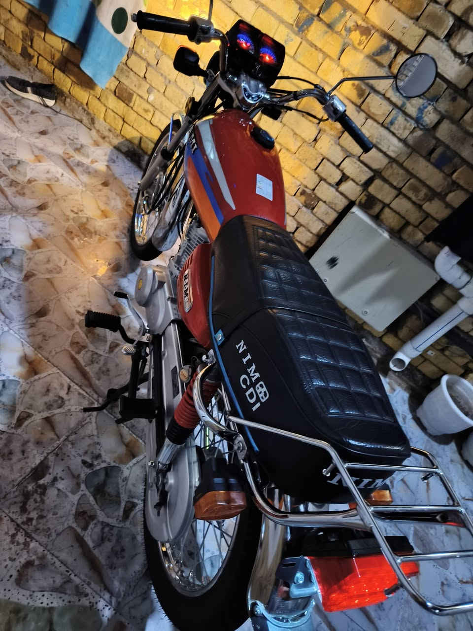 سلام عليكم دراجه ناما موديل 27 أوراق سكنر5 بعده جديده شوفت عينك طبق شلامجه. مكاني كوت خاجيه سعر800وبي مجال ستفسار أكثر ***********
