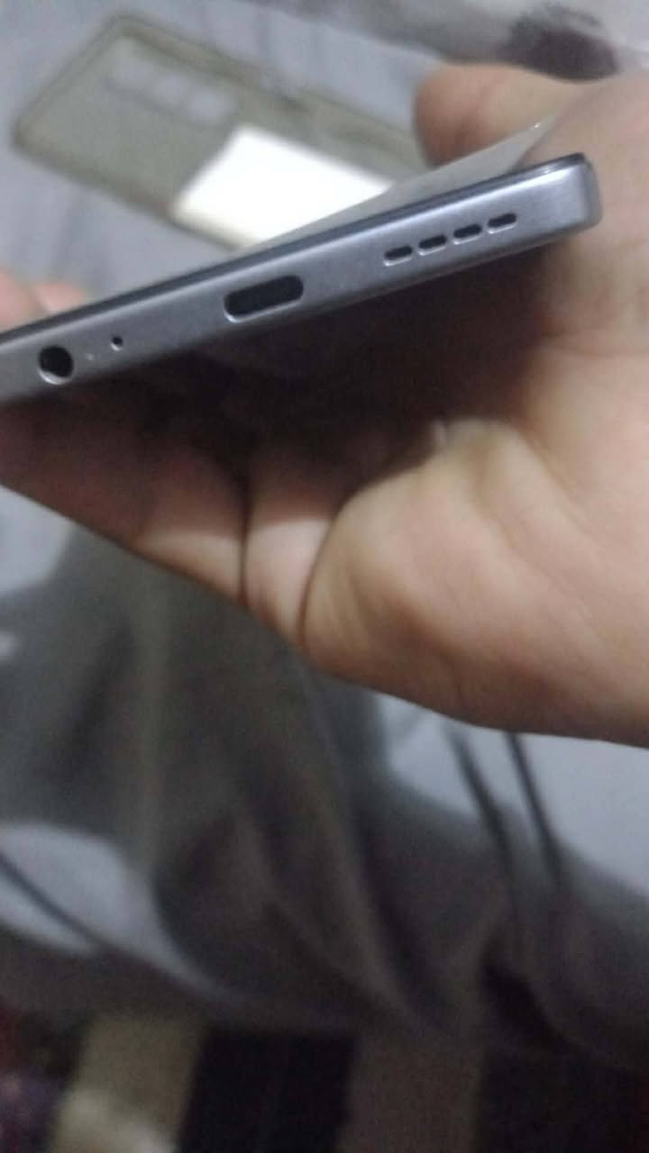 سلام عليكم
انفنكس هوت 50 ذاكرة 256 بطارية 5000
الجهاز جديد مراوس ب ايفون


**إذا كنت صاحب هذا الإعلان وتريد حذفه لأي سبب، رجاءا أرسل رسالة إلى الدعم الفني**