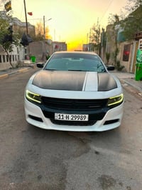 جارجر • دودج تشارجر • تشارجر SXT • تشارجر 2018 • سيارة سيدان • سيارة ر...