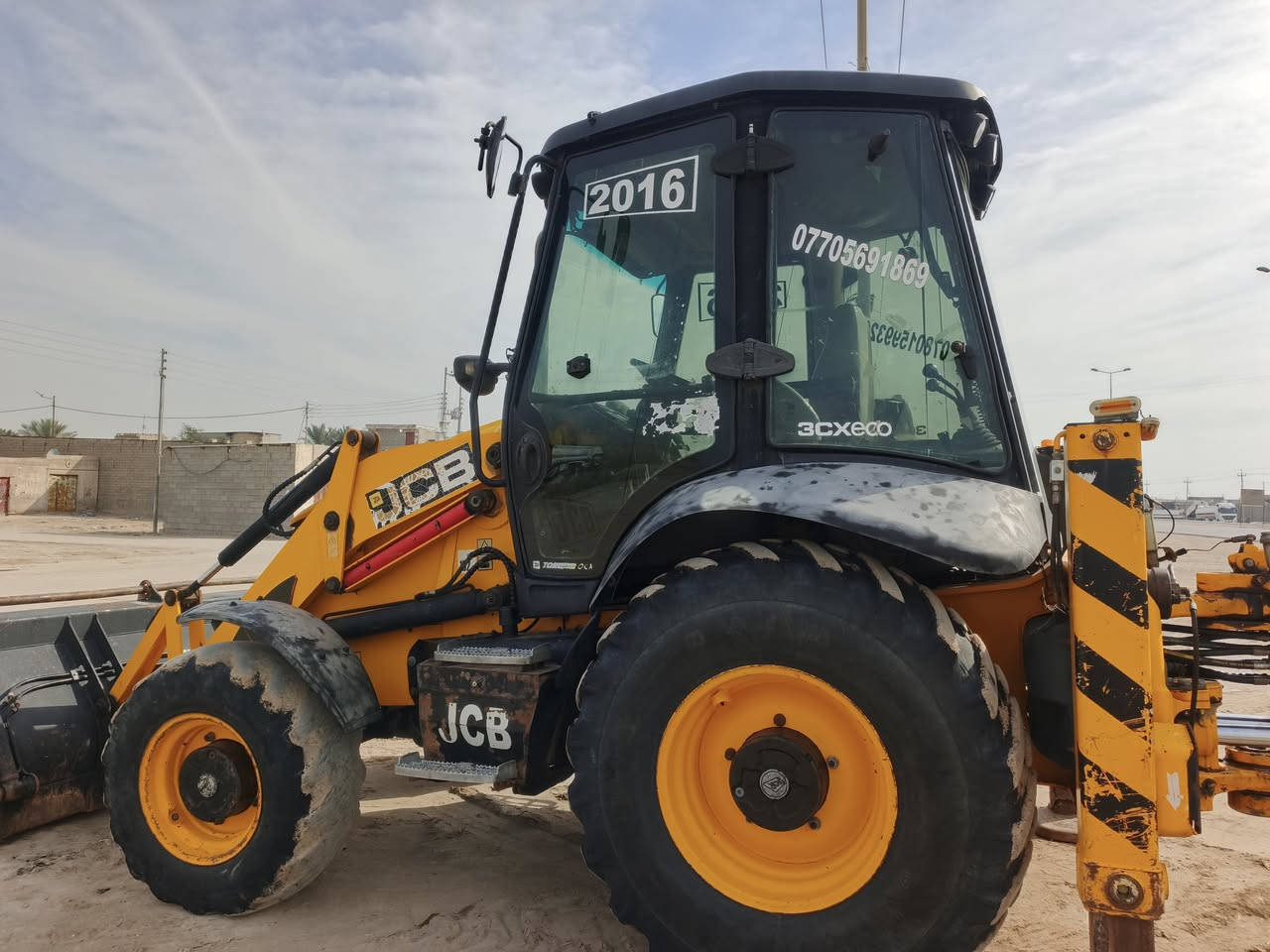 جي سي بي مديل 16 فول مواصفات كير راجز رقم اربيل 

بأسمي تحويل ثاني يوم 
للاتصال ***********
