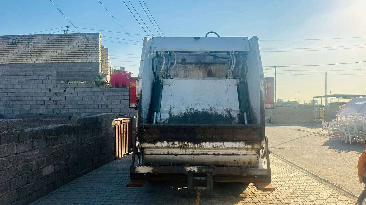 السلام عليكم سيارة نفايات للبيع رقم بغداد العنوان بغداد السعر لاتصال على هذا الرقم ***********
