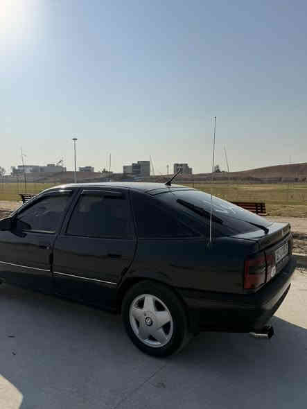 سلام عليكم فكتره للبيع 
1993 محدثه 1995كامل 
فول فول 
محرك 18 المرغوب شرط لا صرف ولا نفخ 
قطاره بل بنزين 
صدر امامي وخلفي جديد 
دواخل كله جديد موضح ب صور 
ولكب نجمه المرغوب  +تايرات جديده 
لايت عدسه عالي ناصي زينون 
قفل مركزي على الريمون 
حداديه جديده 
شرط ما بيها لا ضربه ولا طخه ولا اي شي 
صبغ مكانات اثر تقحيل معجون ابد ما بيها 
شرط ما تصرف عليها ربع من دعميه للدعميه  
مصروف عليها هواي 
رقم مسطره وهزه جديده شرط التحويل 
كربون بيها كتروني  تحول وره 5 ايام يطلعلك جديد 
السياره ب الحقيقه احله من صور 
طالب عليها 48 وبيها مجال قليل 
هذه رقمي اسيا *********** كورك ***********
