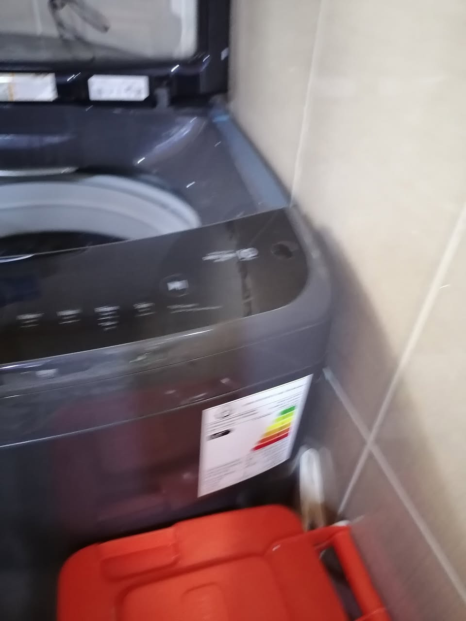 للبيع غسالة اوتوماتيك نوع الج 18 كيلو محرك نحاس اصلي نظافة 95٪
مكانها الرمادي مجمع عمر الراوي
للاستسفسار *********** واتس اب متوفر
