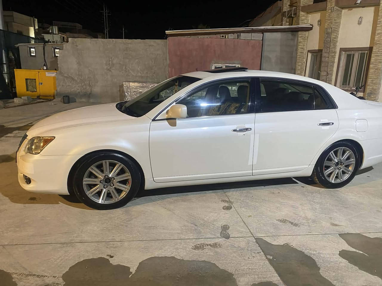 السلام عليكم افلون 2009 فول مواصفات ماشي 200000محرك جديد سنويه جديده كير جديد اب اسمي للاتصال على الرقم *********** السعر 167
