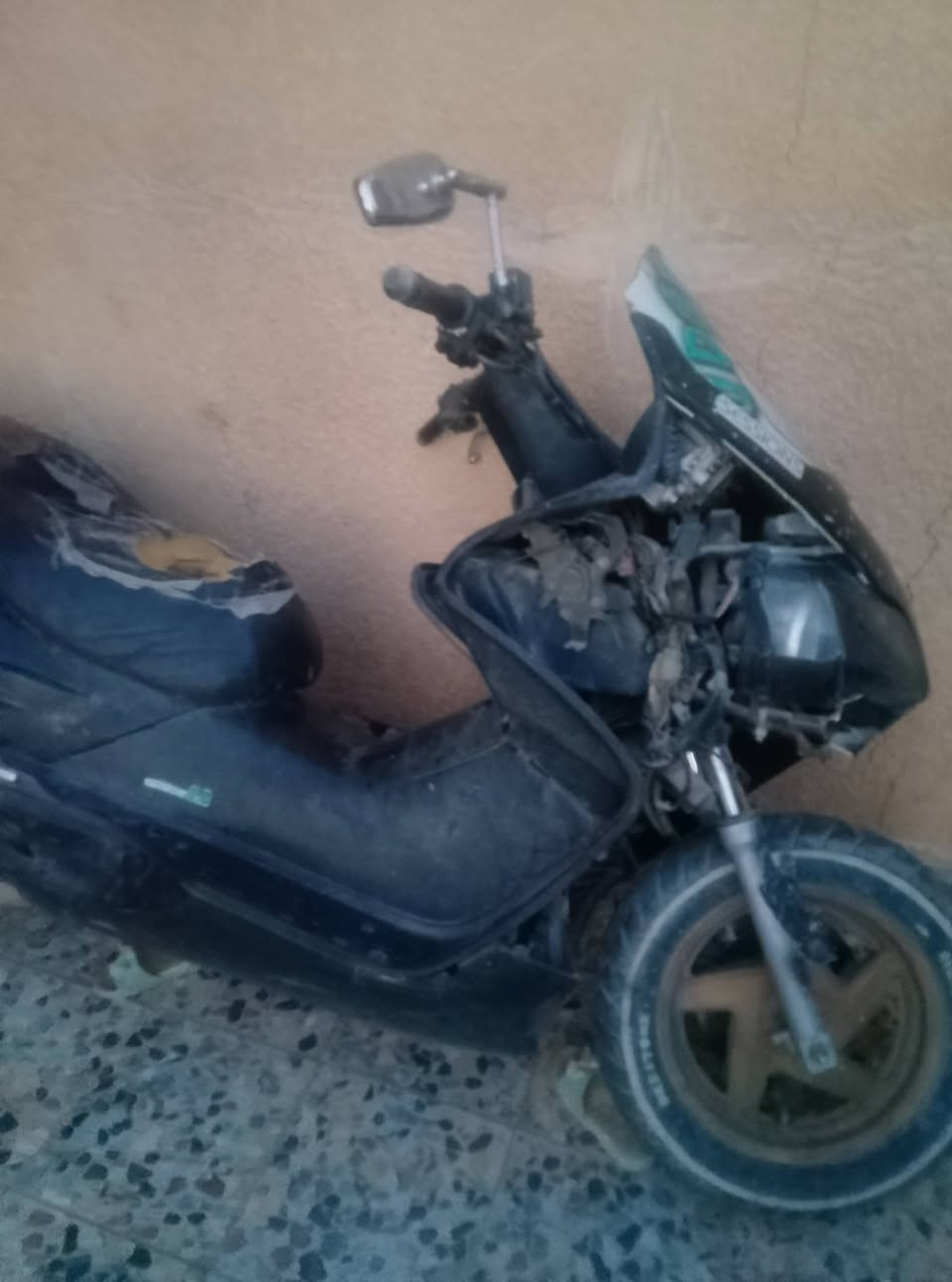 دراجه فوصه للبيع ماكينه مقفوله مكان بغداد حسينيه المعامل سعر 150 ***********
