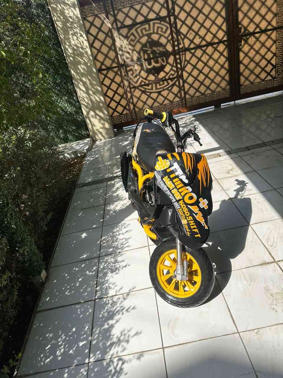 سلام عليكم ماكس للبيع  شوفت عينكم دراجه   مابيه اي نقص بس كشن حته تكعد نصبته دراجه احلئ 😜👌
السعر  ٥٠٠
***********
