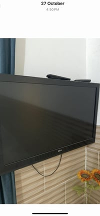 شاشة ٤٢ • بلا عيب • رانية