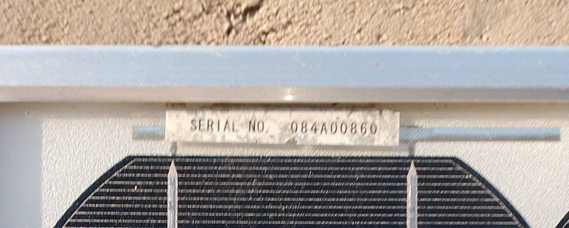 السلام عليكم
لوح شمسي طوله اكثر من متره وجبير مثل ما واضح بل صوره متروك صارله فتره
الي يفيده يتصل ويتساب 
***********
وبي ضربه صغيره بكد سانتيم واحد
