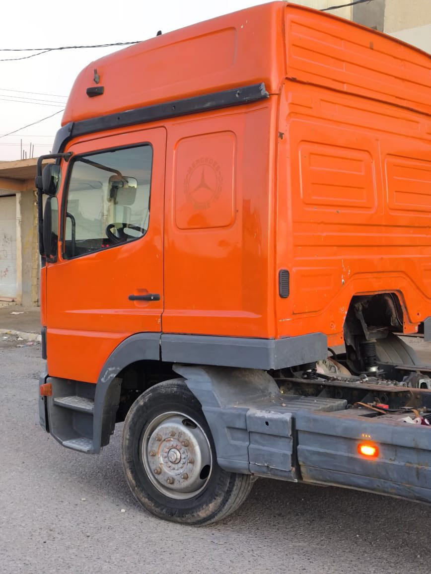 سلام عليكم اتيكو مديل ٢٠٠٠ رقم بصره نكليزي بسمي شرط التحويل وغرمات  طوله ٦٢٥ تخم تاير زوج باتريات صدر جديد مضومه هوه جديده جاهز من كل نواحي السعر ١٥٥ وبي مجال الشراي مكان كركوك الحويجه رقم الهاتف *********** اخوان الشراي يخابر ويدل وال مو شراي لا يتعب نفسه
