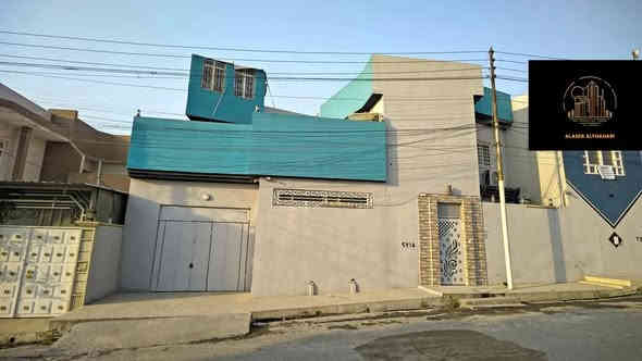 🏡 للبيع – دار سكني ملك صرف
📍 الموقع: حي البكر – قرب دورة البكر

📏 المساحة: 103م²
📐 الجبهة: 16م
🏠 طابقين جاهز للسكن
💰 السعر: 160 مليون – وبي مجال
✨ فرصة لا تعوّض – موقع ذهبي وقابل للتفاوض

⭐ مواصفات تخلي الدار مناسب لكل عائلة
• منطقة هادئة وقريبة من الخدمات
• واجهة واسعة مناسبة للتعديل المستقبلي
• طابقين يضمنولك راحة ومساحة أكبر
• جاهز للاستلام بدون أي تأخير

📞 للتواصل ومراجعة:
🏢 مكتب سما الخير للعقارات والمقاولات العامة
👤 بإدارة أبو مصطفى
📍 الموقع: حي السماح الأولى – شارع 30
📱 *********** – ***********

🔹 نخدمك ونلبي طلبك بأفضل العروض – وثقتكم وسام على صدرنا 🙏🏽✨
🔹 نستقبل كافة العروضات والطلبات العقارية 🏘️🔥
