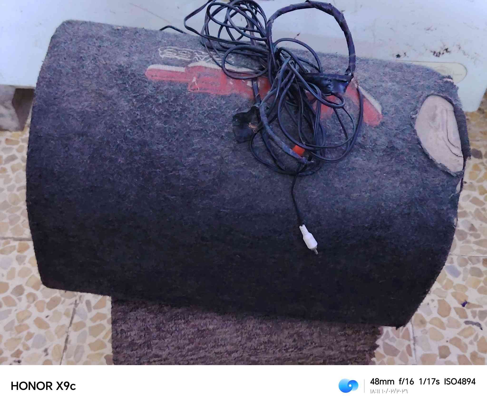 السلام عليكم مضخم صوت للبيع شرط شغال وهو ول كيبل ماله الموقع الموصل الجانب الايمن السعر 35 وبي مجال التواصل ***********
