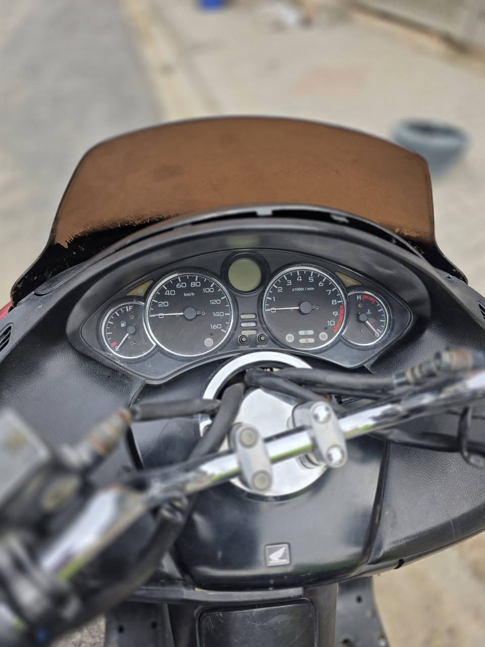 سلام عليكم دراجه فورزه 08 للبيع 
الكفرات نضافه 75 بلميه
دراجه يشهد الله فول فقط بيها نواقض قليله

مكاني ديالى 
هذه رقمي واتساب بي 
وتكدر تتصل على الخط
***********
