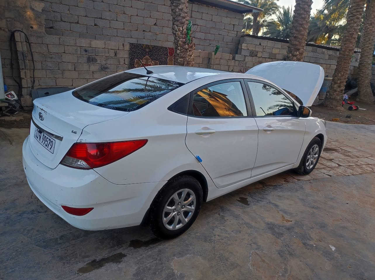 يالله للبيع اكسنت موديل 15 رقم بغداد نكليزي سنويه 30 مكينه 1600 سياره فول  حلوه وجاهزه مكينه وكير حداديه تخم تاير باتري جديد سياره مكفوله من ضربه وصبغ مكان سياره بابل الاسكندريه السعر 103ماجاوب خاصه شراي يتصل ***********
