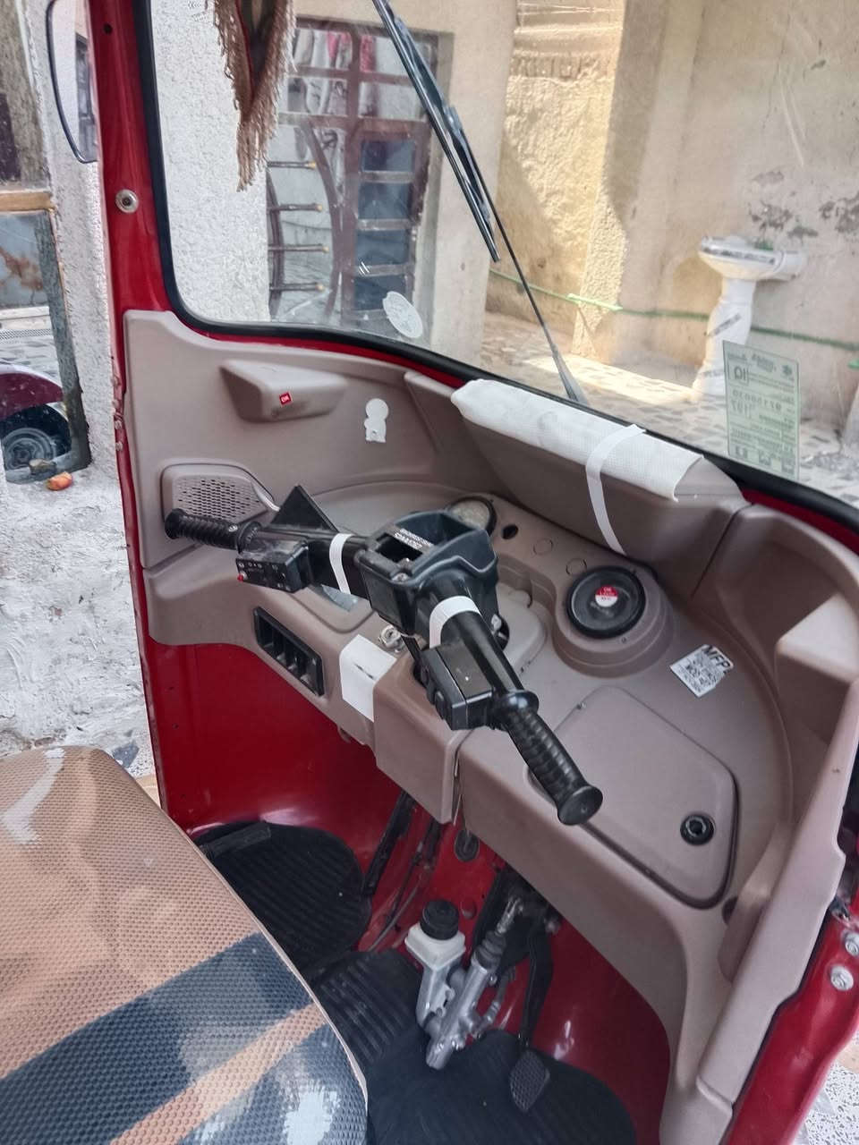 السلام عليكم تكتك البيع موديل ٢٢ شهر ٨ كفاله عامه رقم بغداد الاستفسار ***********
