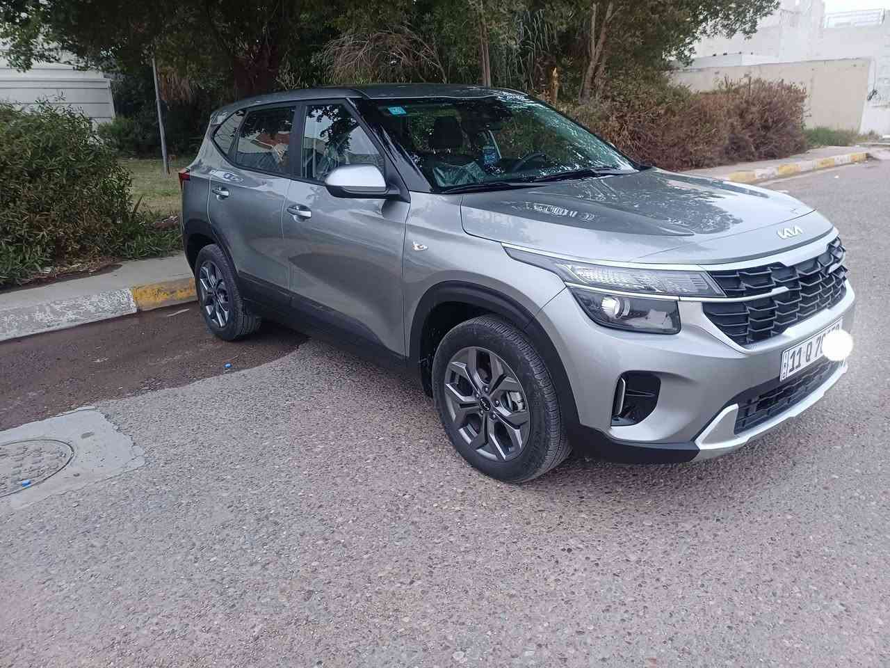 كيا سيلتوز موديل 2025 وارد امريكي محرك 2000  ماشية 8500 ضررها قطع واحد بنيد  مبدلل  وقابل  للزيادة السعر 160 مكان السيارة الكرخ شارع حيفا  رقم ***********
