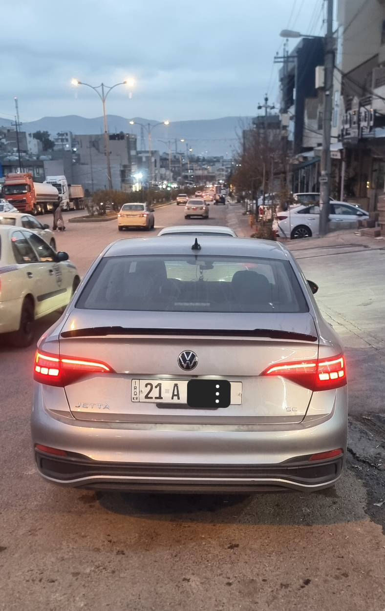 " کوردی / عربي "

جيتا ٢٠٢٢ se  بۆ فرۆشتن یان گۆڕینەوە بە تیگوان
پانوراما

بصمة(بصمة )
ئۆتۆ ستۆپ

ئۆتۆ ستارت 

ئاوێنە کارەبایی و هیتەر (مرايا كهربائیة وهیتر)
ئاوێنە فۆتۆ، شەوقی لایتی دواوە کزئەکات

کوشن جلد و هیتەر و کارەبایی (كشن جلد وهیتر وكهربائي)

ڕاداری 360 پلە ( رادار 360درجة)

تەحدید سورعە

شاشە و کار پلەی (apple car play،android auto)

گێچ ئەلیکترۆنی

مەکینە و گێڕ نەکراوەتەوە و مەکینەی 15 ی تۆربۆیە
(مكینة وكیر ما مفتوحة بشرط ماشي 33 الف میل)

سەنەوی تازەیە تا 2029 (سنویة جدیدة لحد 2029)

ڕۆن و هایدرۆلیکی تازە گۆڕاوە
تایەی تازەیە، کامل سێرڤس کراوە
(دهن المكینة ودهن الكیر واطارات جدیدة، سرفس كامل)
چوار تایەی تازە بۆبەستراوە(تخم اطارات جدیدة)
لایت زینۆن و لید
گێڕعادی و ئۆتۆماتیک و سپۆرت
تەبرید دوو بەش (تبرید قسمین)
33 هەزار مایل ڕۆشتووە

بۆیاخ چەمەلەغی سەکن و چارەکێک بۆنیتەکەی
)الصبغ ربع البونیت وجاملغ)
ئێرباگی بەس سوکان تەقیوە دانراوەتەوە(ارباك بس ستیرن ومرجعیه سستم)
شوێن سلێمانی (مكاني سلیمانیة)
*********** واتسەپ و ڤایبەری لەسەرە السليمانية, العراق
