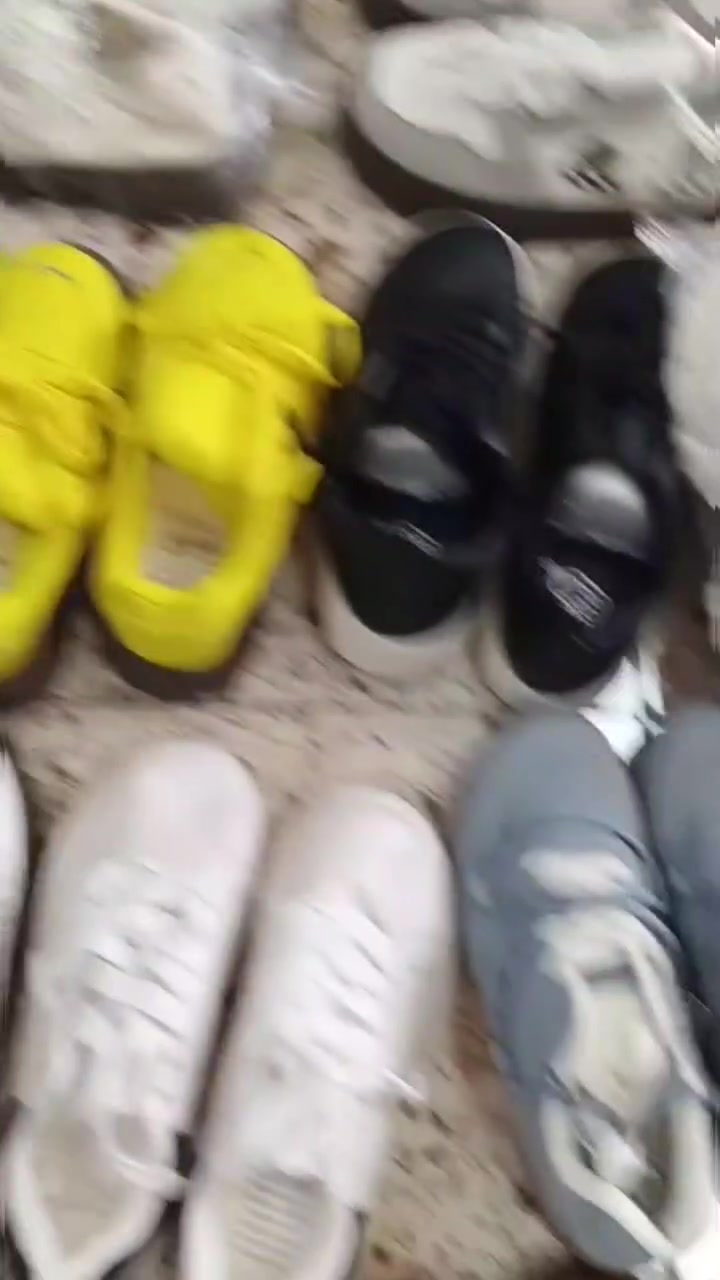 أسعار جملة احذيه مشكله بقياسات متنوعه جوده حلوه يفيد اصحاب المحلات  شوز سنيكرز بناتي ولادي وربح مضمون للمحل اليريد كل الكميه تطلع علي القطعه🦋 ب5 🦋والمفرد 🦋6ونص.🦋توصيل كركوك مجاني وجميع المحافضات 5


**إذا كنت صاحب هذا الإعلان وتريد حذفه لأي سبب، رجاءا أرسل رسالة إلى الدعم الفني**