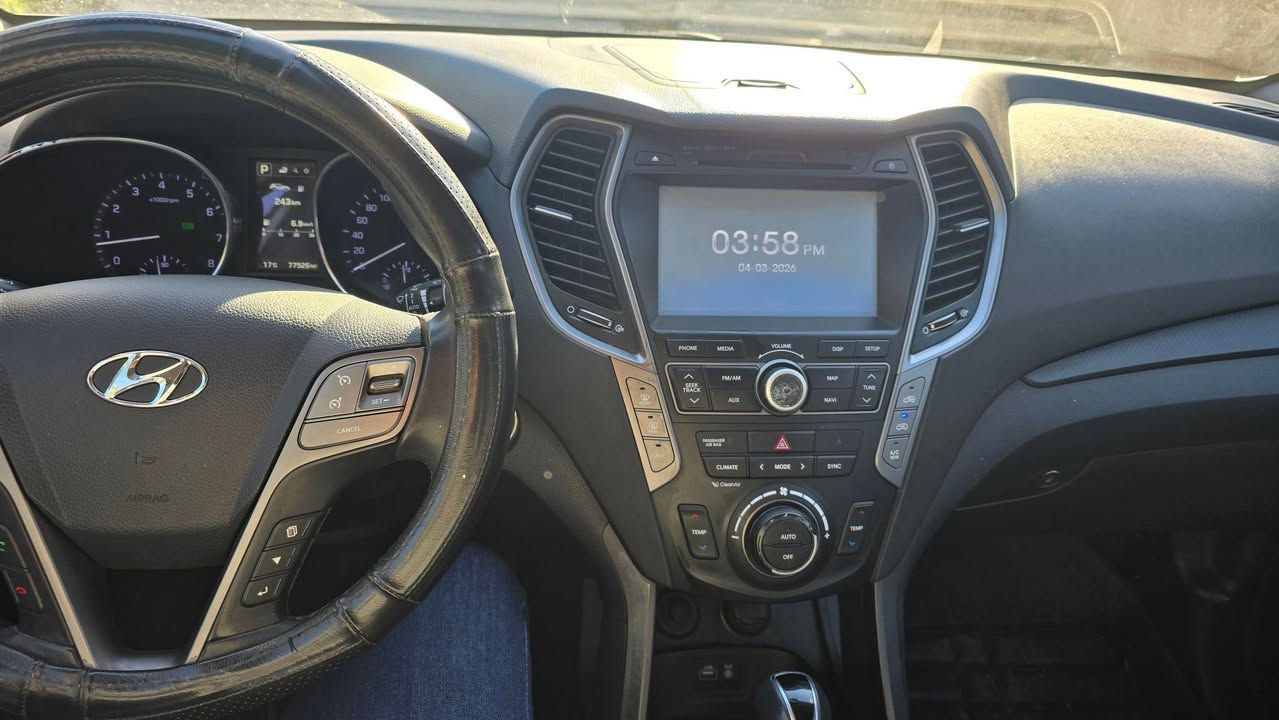 هيونداي سانتافي التميت دفع رباعي ٢٠١٦ استيراد شركة المهند للسيارات. كلين تايتل. بدون صبغ بدون حادث. كامرة خلفية بلادي. شاشة لمس بلادي مع تحكم بالسيارة. سبعة مقاعد. ثلاثة قطع تبريد و تحكم اوتوماتيك في التبريد. تبريد وتدفئة المقاعد الأمامية. تدفئة المقاعد الخلفية. تدفئة المقود. جي بي اس. حساس مطر للزجاج الامامي والخلفي. النوافذ جميعها اوتوماتيك. قفل مركزي. صندوق كهربائي. مرايا جانبية كهربائية. حساسات امامي خلفي. بخاخ لغسل اللايتات الأمامية. بانوراما. اوتوبارك.حساسات لضغط الإطارات. طقم إطارات اقل من سنة. سبير جديد. صيانة دورية. هزة لغاية شهر ١١ ٢٠٢٦. ماشية ٧٧ الف قابل للزيادة. بيع بشرط التحويل. السعر ١٩٠ ورقة. مكان السياره موصل ودهوك. التواصل رسالة على الخاص


**إذا كنت صاحب هذا الإعلان وتريد حذفه لأي سبب، رجاءا أرسل رسالة إلى الدعم الفني**