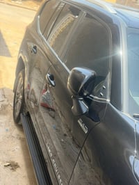 لاندكروزر GXR • ٢٠٢٤ • ممشى ٤٣٠٠٠ كم
