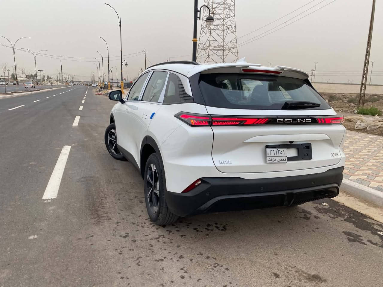 ‏بايك X55 موديل 2025 - بحالة الوكالة
‏للبيع سيارة BAIC X55 موديل 2025، سيارة تجمع بين القوة اليابانية والتكنولوجيا الحديثة، بحالة ممتازة جداً.
‏
‏ المحرك والجير: محرك 1500 Turbo، مع منظومة كير ومحرك (ميتسوبيشي ياباني) لأداء عالي واعتمادية.
‏
‏ شاشات منفصله 
‏نضام تبريد لمس 
‏حساسات خلفيه اماميه
‏كراسي كهرباء +(تدفئه كراسي )
‏بانوراما
‏ثلاجه  
‏كامرات
‏تشغيل عن بعد 
‏نضام ركن تلقائي
‏تحكم اوامر صوتيه  بلنوافذ والتبريد والموسيقى 
‏وهواي مواصفاته 
‏
‏ أنظمة القيادة: مزودة بـ 4 أنظمة قيادة مختلفة تناسب جميع الطرق.
‏
‏ الضمان: السيارة تحت ضمان الشركة لمدة 6 سنوات (راحة بال كاملة).
‏
‏ الوضعية القانونية: السيارة حرة وباسمي.
‏
‏السيارة نظيفة جداً وجاهزة للاستخدام 
‏
‏للاستفسار والتواصل :
‏
‏📞 ‭ ***********
‏***********
