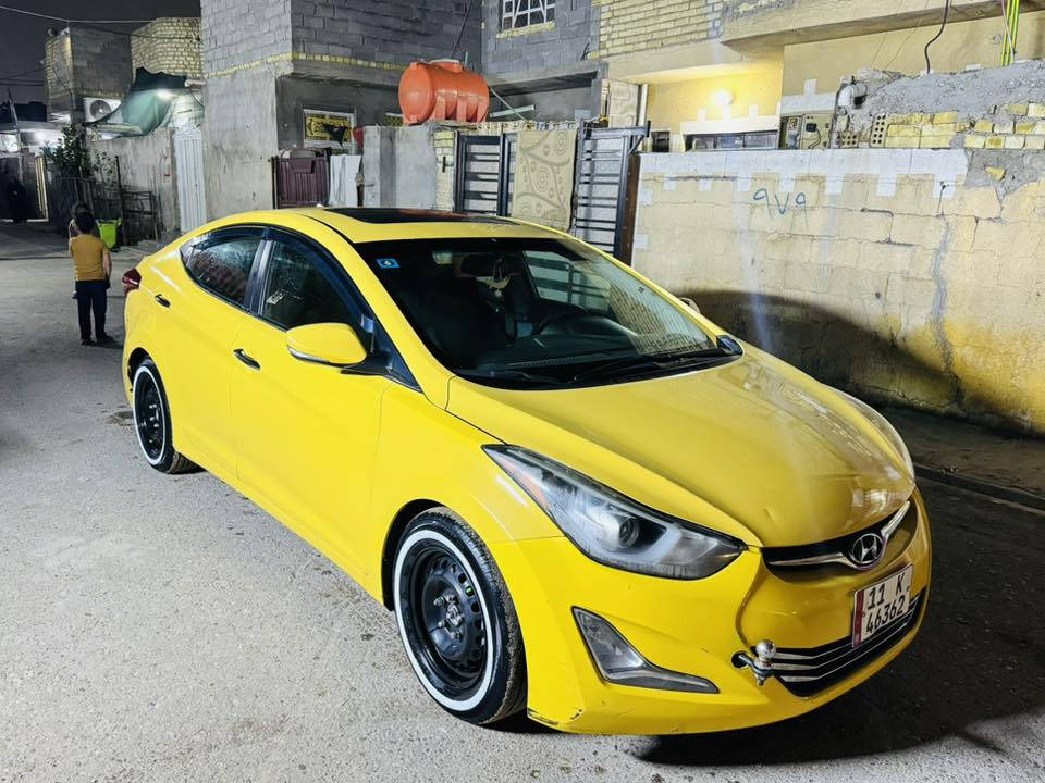 سلام عليكم البيع هونداي النترا موديل 2015 وارد امريكي حادث دعاميه بدون دواخل كلها اليبل واحد كفوله كفالة عامة فول موصفات فتحه تحكم ستيرن كامره حساسات بصمه مثبت وبعد بيها موصفات سيارات جديدة وجاهزة من كلشي تبريد ثلج حدادية تخم تاير كير ومكينة مكفولات سنويه 2028 هيه غرمات مصفره سياره احله من صور  مكان بغداد حي نصر  سعر 15  
***********
