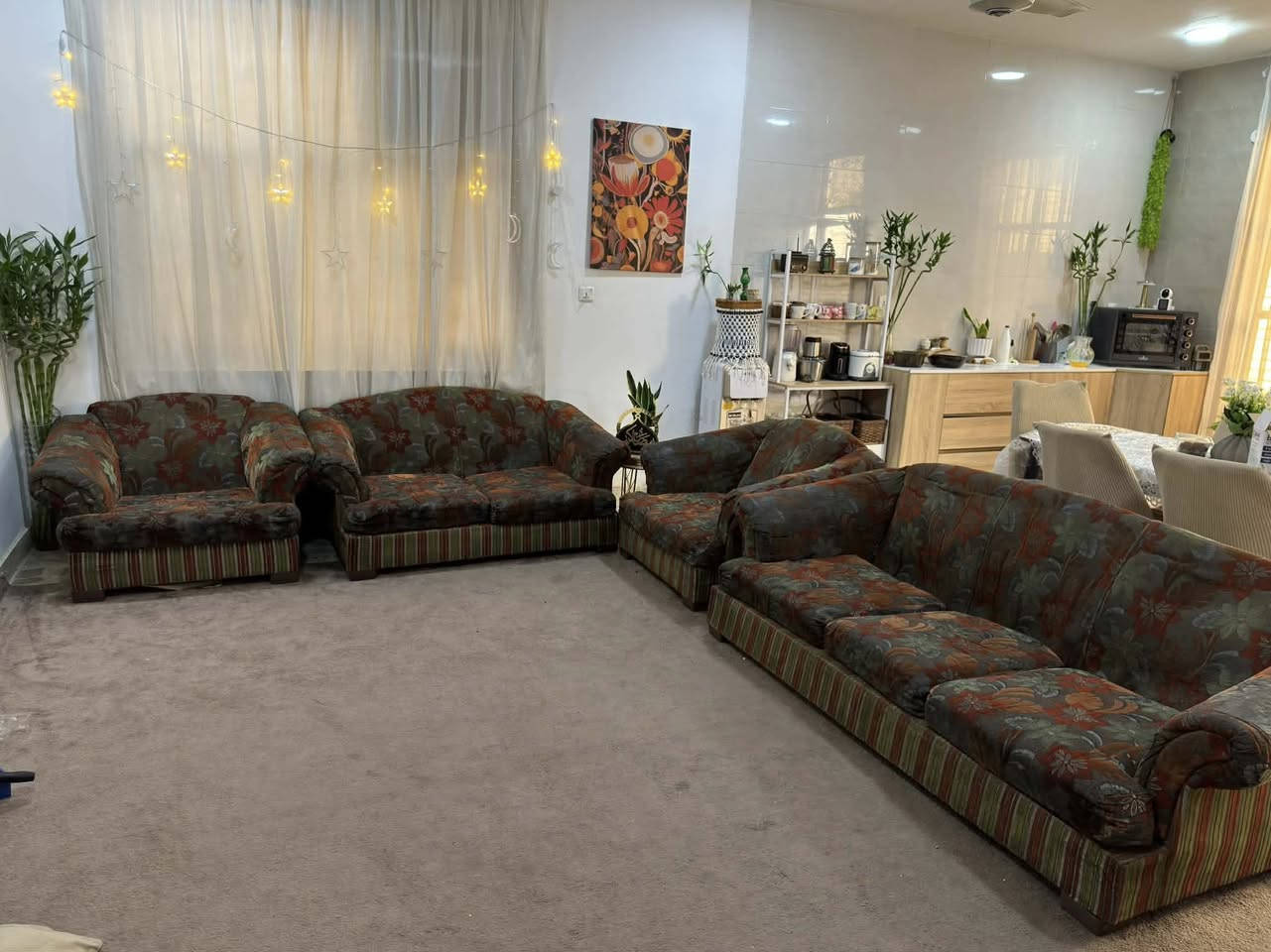 خشب مالته صاج اصلي بس قماشه تعبان يتبدل
7 مقاعد
السعر 200 الف وبي مجال للشراي


**إذا كنت صاحب هذا الإعلان وتريد حذفه لأي سبب، رجاءا أرسل رسالة إلى الدعم الفني**