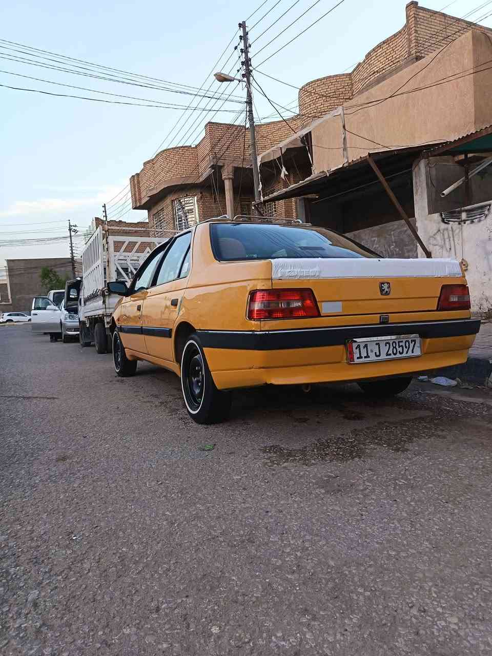 سلام عليكم بيجو مديل 2010 باقي تفاصيل والسعر على رقم *********** مكاني كربلاء.
