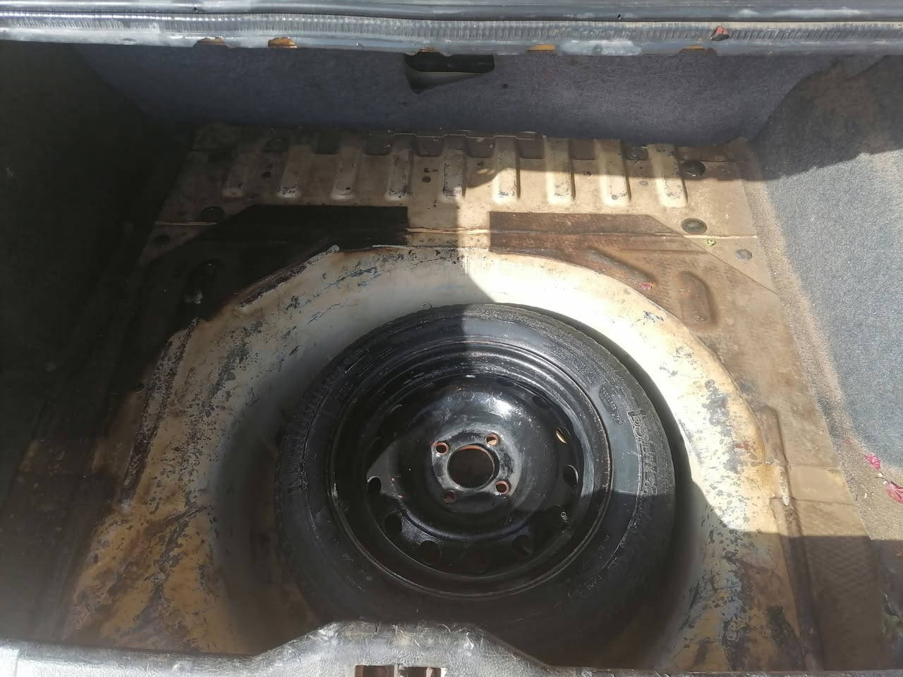 مرخصت مدير الكروب سمند مديل ١١ تخم تاير وسبير كهربائيات كلها شغاله كيجات لايت عالي ناصي يسره يمنه رباعيه مسجل سماعات دواخل حلوه وحداديه حلوه رقم بصره سعرها جدن مناسب ١٥ وبيها مجال مكاني ناصريه رفاعي ***********
