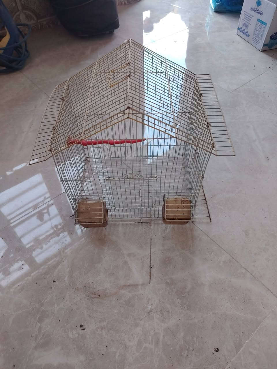 ٤ كراسي ب ٢٥ القفص الزغير ب ٧ المراوح عاطلاتماعرف شبيهن الوحده ب ٦  الغراض مال الطيور ب ٢٥ القفص الخشب الكبير سعره ١٦٥بي مجال بصيط مكاني ناحيه العباسيه


**إذا كنت صاحب هذا الإعلان وتريد حذفه لأي سبب، رجاءا أرسل رسالة إلى الدعم الفني**