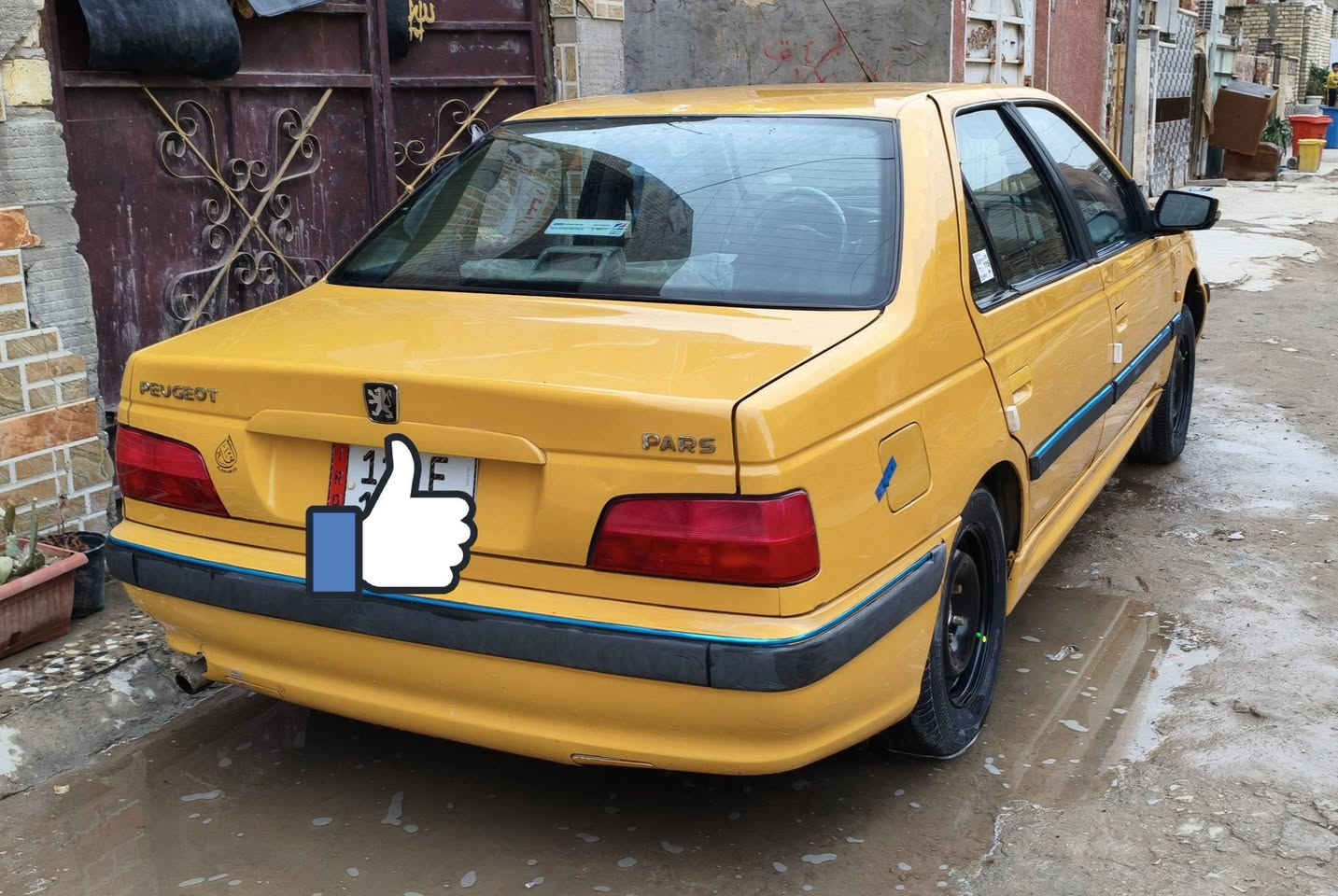 بيجو بارص ٢٠١٥ باسمي شرط تحويل
محرك خير من الله
كير فرنسي وكلج جديد قبل شهر شديتهن
تبريد شغال و الكازكيت قبل اسبوع بدلته
قوايش ورولات كلهن جدد شديتهن
بيها جاملغ الخلفي جهه سايق 
رقم الجديد مصفره هيئة وغرامات 
هزه جديده شهر العاشر 
العنوان الشعب 
الشراي يراسلني واتس اب ادزله باقي الصور 
***********
السعر ٥٠ $ بيها مجال بسيط للشراي 
رجاءا المو شراي لايتصل ولا يتعبني
