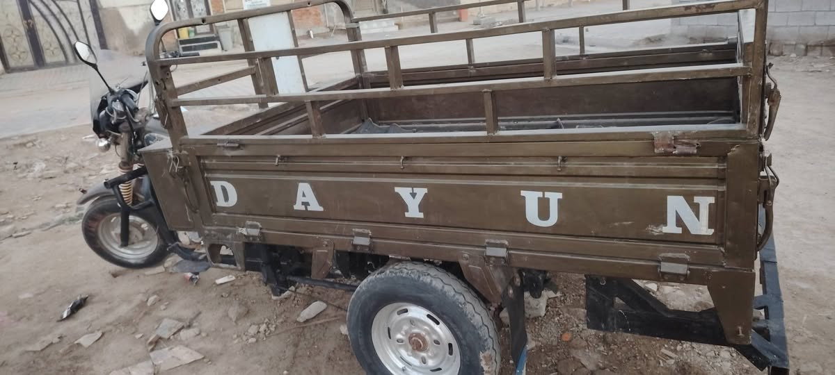 ستوته مديل 15 اوراق اصولي
1250 وبيها مجال بسيط 
العنوان واسط ***********
