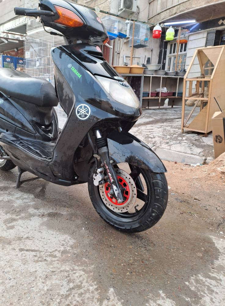 سلام عليكم سكنس نثيه 140دراجه مكفوله كفاله عامه ومكفوله من اسرقه صارلها 8اشهر نازله رمبه  تاخذها من البيت دراجه نكره سلف وهندر بكل وقت كهرباءيات كلها شغاله لايت زنون  اشاره دشبول كيج بانزين مكينه ناعمه لانضوح لا تبخير لا تنقيص تايرات جدد دبلات بريكات  قفل جنطه قفل ستيرن دوشمه كله شغال   مكاني بغداد بغداد زيونه  رايدهاب425 وبيها مجال لشراي  لتواصل *********** واتساب او اتصال بغداد, العراق
