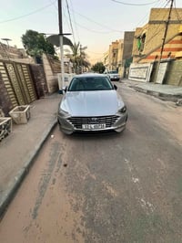 سوناتا٢٣ هايبرد سياره كلين بدون حادث بدون ايرباك مكاني بغداد سعر ١٨٠$ ...