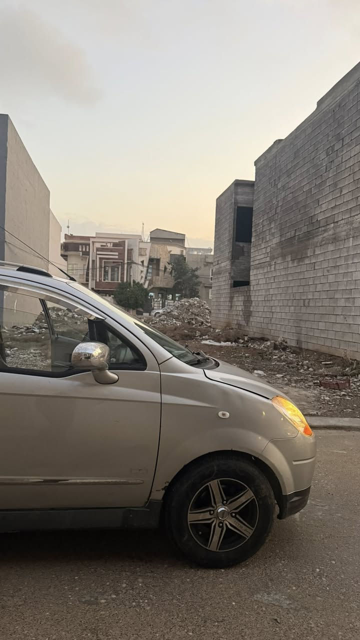 السلام عليكم
دايو مديل 2008 
رقم ديالى دولي 
بأسمي تحويل موصل 
صبغ بونيد 
وجاملغ يمين 
ملاحضات بيها السيارة القشر كدام العين 
كير توماتيك 
جام كهرب (الكدام)
تبريد شغال بارد ثلج 
تدفئة شغالة حارة 
كير مكينة شرط 
السيارة ويل كب 
اضافة شاشة وكامرة ✅
كهربائيات كلها شغالة بالكامل 
السعر 43 مجالها بسيط 
للتواصل : 

***********
***********

الارقام اثنينهم واتساب
