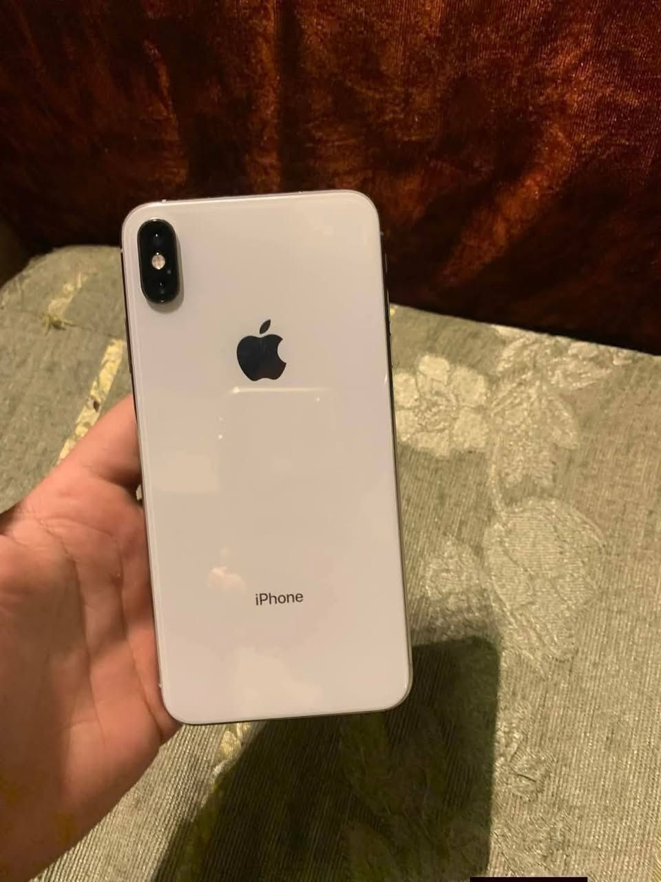 ايفون اكس ماكس  نضافة. 100‎%‎100
بطارية 85
ذاكرة256
ممفتوح 
سعر160وبي مجال***********📞📞📞 رقم بس واتساب شغال
