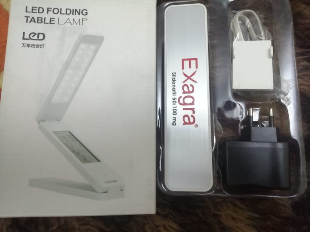 تيبل لامب عدد 3 لون ابيض عاى الشحن تايب سي  يدوم اكثر من اسبوع يحتوي على شاشه بها وقت وتاريخ ودرجة حراره رطوبه اضائه تدريجيه من الواطيء الى العالي به قاعده تثبيت على المنضده 
سعر الواحد 20 الف 
اذا شروه كلهن شلع احسبهن 
50 الف
يتوفر توصيل شركه


**إذا كنت صاحب هذا الإعلان وتريد حذفه لأي سبب، رجاءا أرسل رسالة إلى الدعم الفني**