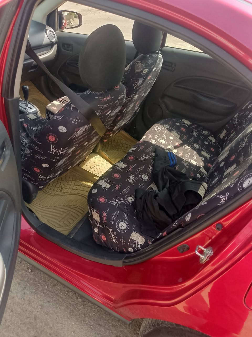 متسيوبيشي ميراج سيدان صندوك 2022
فئة G4

السنوية باسمي 

تحويل ثاني يوم و مكان السيارة  بغداد المعلمين مال الامين الثانيه 

مواصفات السيارة 👇🏻👇🏻👇🏻

🛑المكينة1200cc

🛑تحكم ستيرن جهتين

🛑اوتو لايت

🛑اربع جام كهرباء 

🛑حساس اطارات

🛑شاشة نظام كار بلي

🛑منفذ USB 

🛑بك لايت لد

🛑رادار امامي مع توقف ذاتي مع الرادار

🛑انظمة قيادة ايكو و سبورت

🛑مانع الانزلاق

🛑نظام تثبيت السرعة

🛑نظام الABS للمكابح

🛑كاميرة بلاديه

🛑بلوتوث 

 الضرر فقط جاملغ الخلفي بارد ضربته مال امريكا وبيدي بالعراق طخني ابو دلفري ابين الجاملغ ألامامي والباب مال السايق بعده ممصلحه طخه خفيفه كلش

السعر (( 105 )) وبية مجال للاستفسار *********** واتساب
