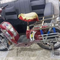 دراجة كهربائية • ٥ بطاريات • مستعجل