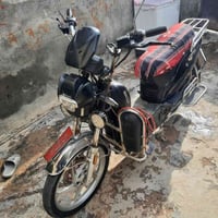 عندي دراجه شحن سعر 400وبيه مجال رقم(07513620391》البطاريات 《10》