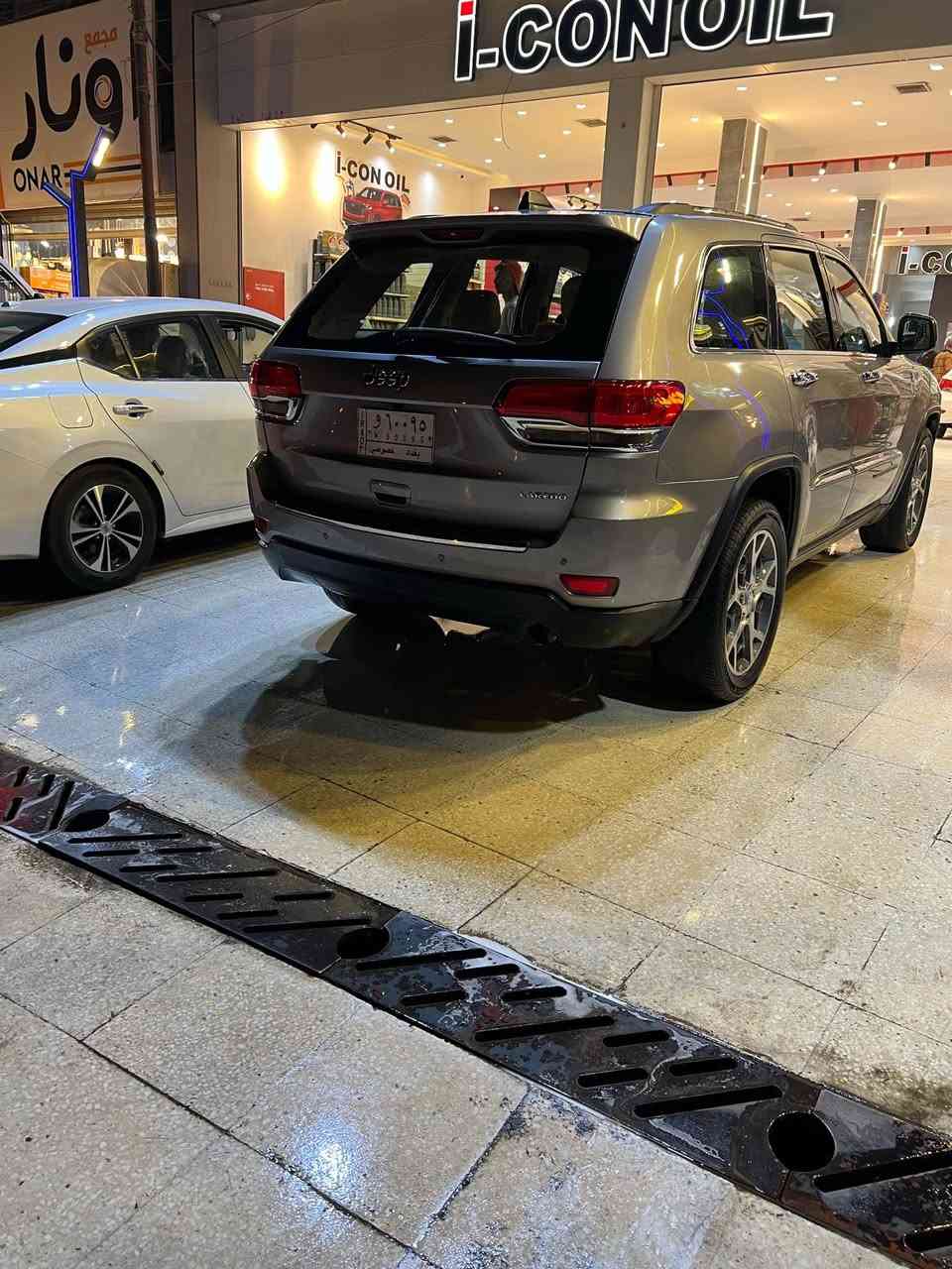 السلام عليكم جيب موديل 17 باسمي بغداد ضربه جاملغ خلفي صور الحادث موجوده مكاني بغداد ***********السعر 200
