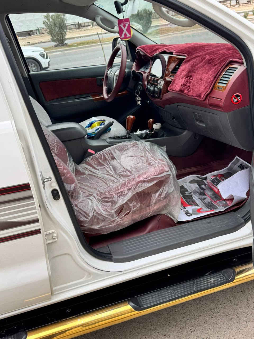 بيكم فور ويل رقم سليمانية انكليزي وبسمي ومكفوله موديل 2012 وموجوده بسليمانيه وسعره قفل 210 وهذا رقمي ***********
