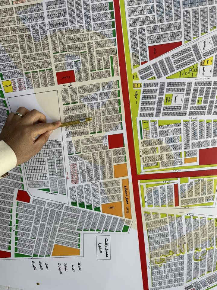 السلام عليكم ورحمة الله وبركاته 
مكتب الشروق للعقار
قطعة ارض للبيع طابو ملك صرف وليس زراعي
رقم العقار 2298
المقاطعة 10/2 ضباط
المساحة 125 متر بالبناء وبالقرب من شارع40 التجاري والجسر الجديد موقع ممتاز جدآ    
واجهة (6.25متر) نزال(20 متر) 
 السعر 78 مليون مع المجال  
الي عنده قطعة يتصل ع الرقم او يتفضل ع الخاص ونعرضها اله يحب بيع سريع او نعرضها للجناي 
*********** واتساب
