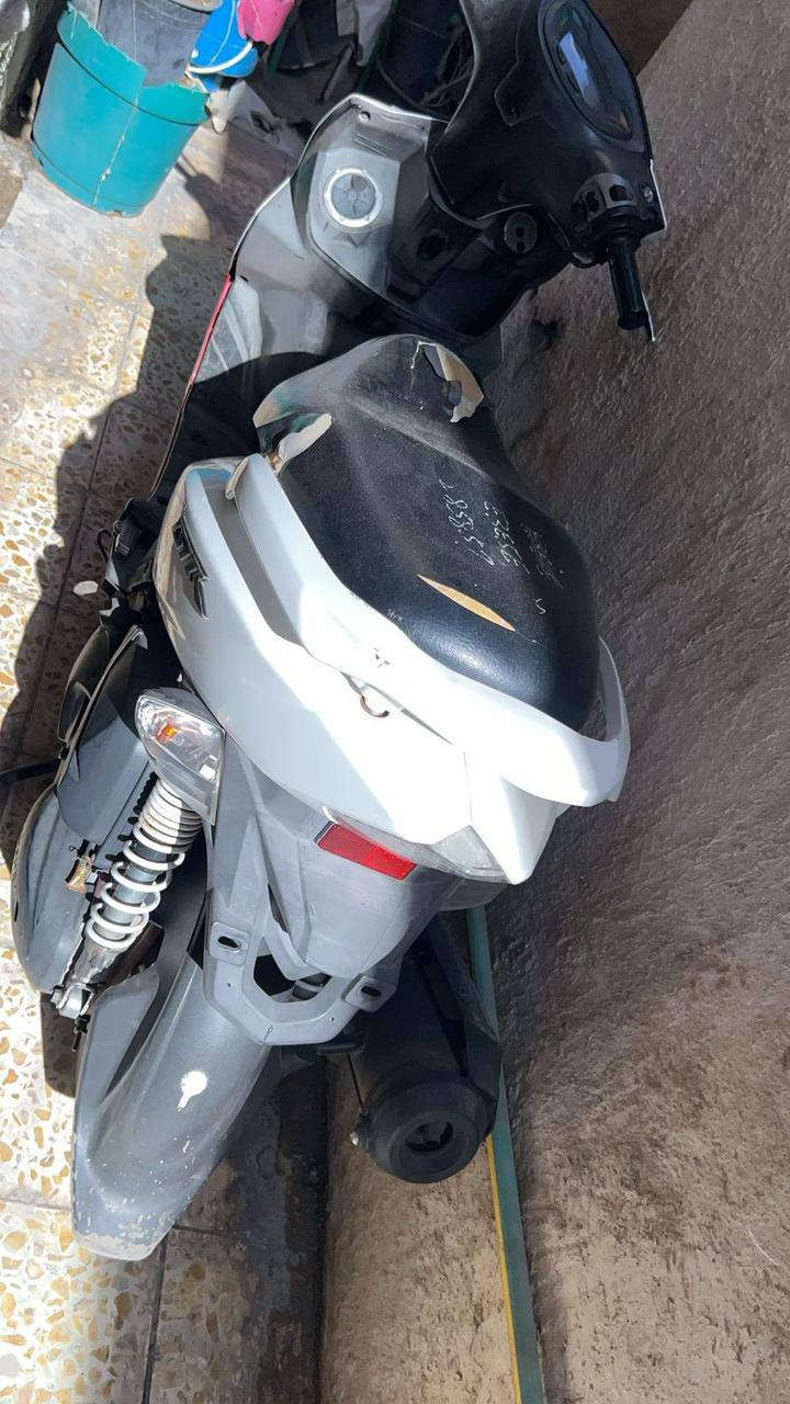 السلام عليكم شباب دراجه جي تي ار دراجه نظيفه حلوه دراجه نازله الرمبه اقل من الشهري اشتريتها دراجه برغي ما مفتوح اقفل لك حرام وحلال عندك بس الجوزه الشكي تشتغل الدراجه سعر بغداد مدينه الصدر سعر 950 بيها مجال للطيبين ***********
