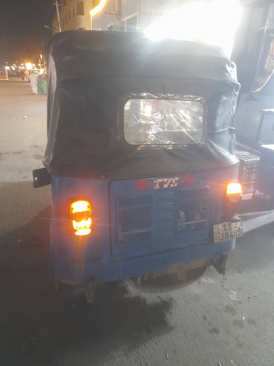 عليكم
تيفي اس رقم بغداد 

مكينه مكفوله

كشر مكفول ما عده طخه ع كد جف بلغد ليمنه 

ما نقصه برغي كلشي جديد بيه 

محوره صوت ودبل تخم تاير جديد 

مكاني بغداد ابو غريب  ستفسار 

***********
