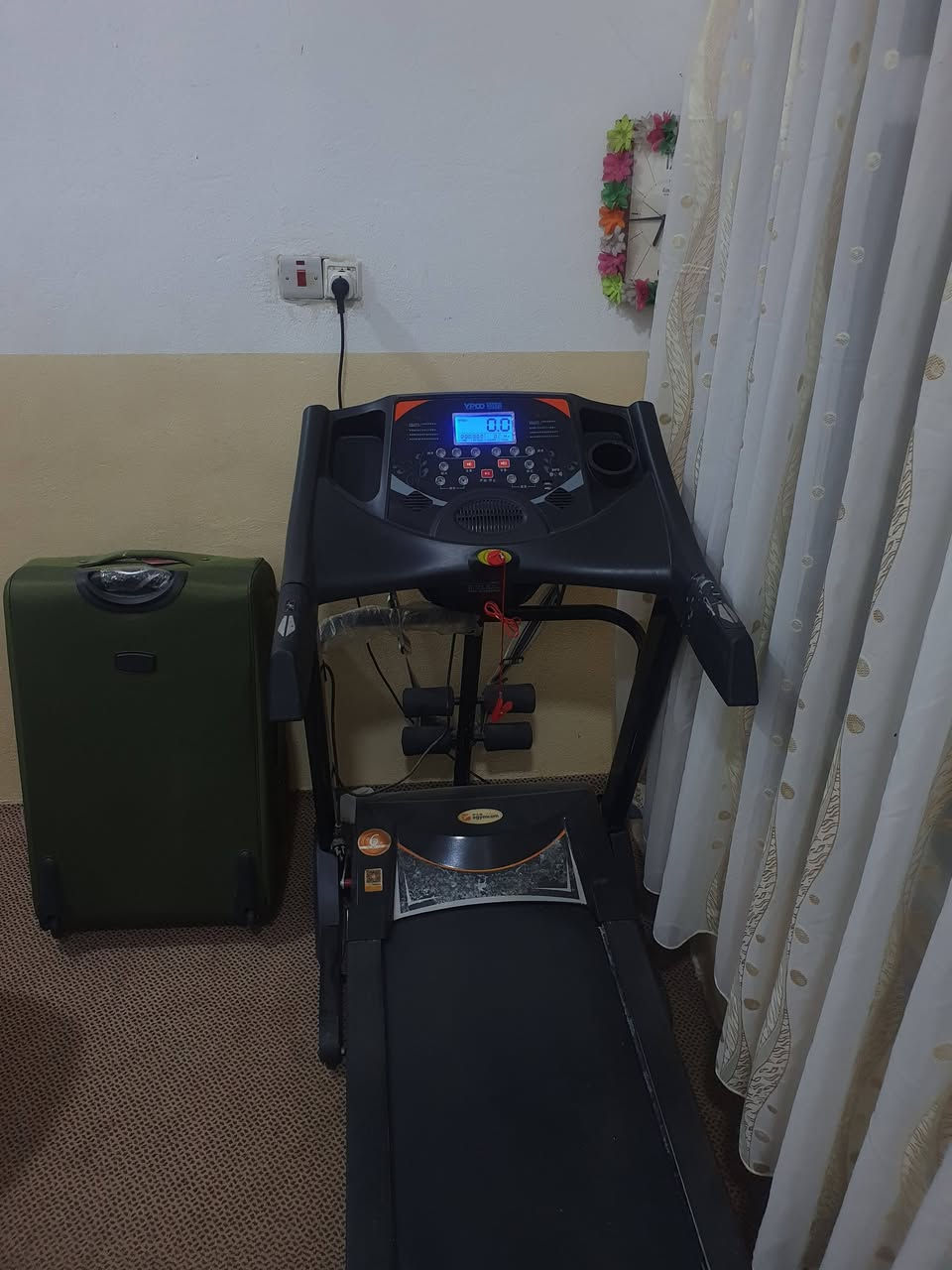 جهاز مشي كهربائي جديد اغراضه الاحتياطية موجوده سعر 300 الف دينار


**إذا كنت صاحب هذا الإعلان وتريد حذفه لأي سبب، رجاءا أرسل رسالة إلى الدعم الفني**