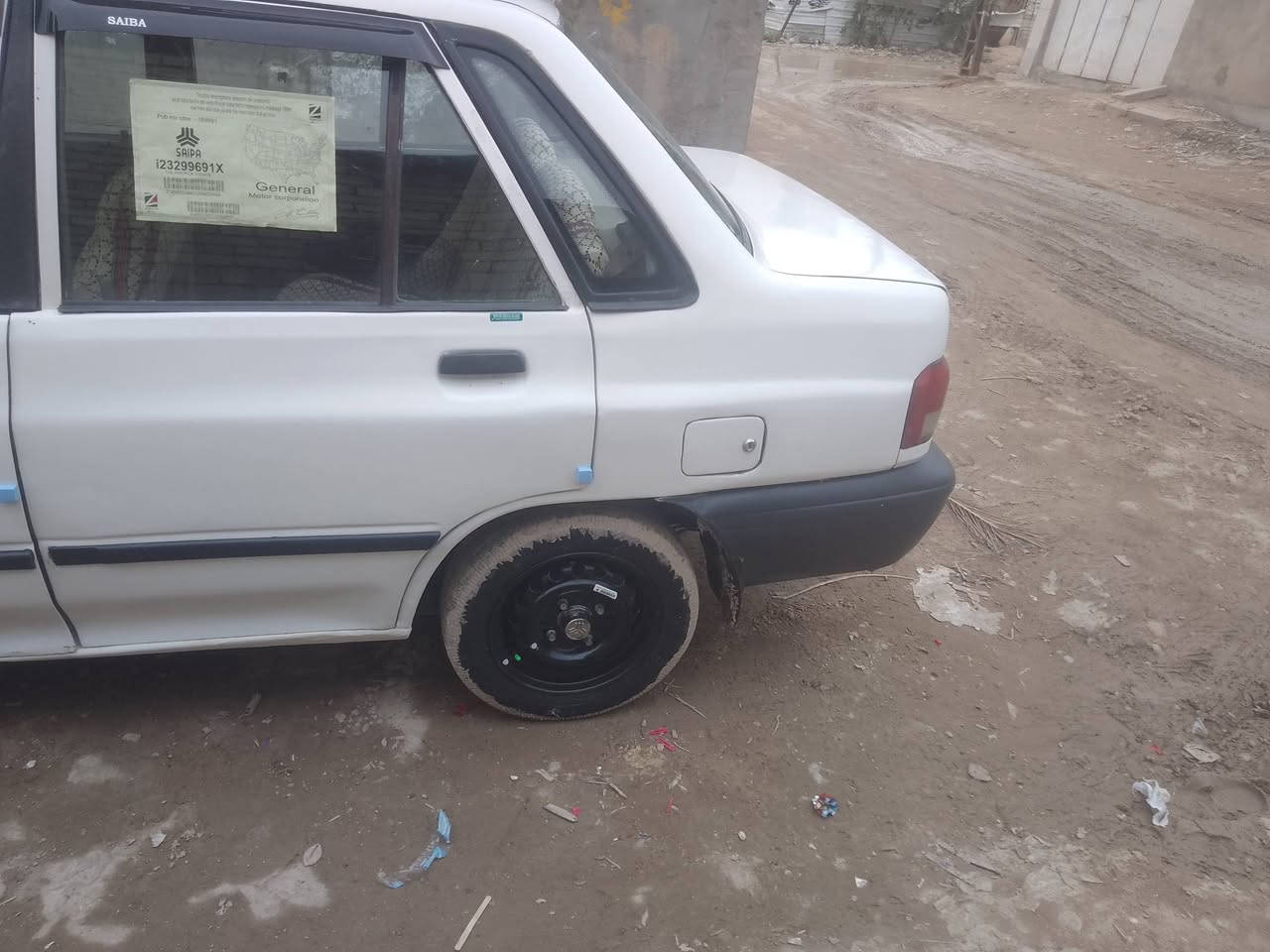 السلام عليكم سايبه للبيع موديل 2011 بيهه مكان صبغ تخم تايرجديد مكينه وكير جديد مصفره سنويه صاقطه صار سنه سعر 28 وبيهه مجال بسيط مكاني بغداد ***********
