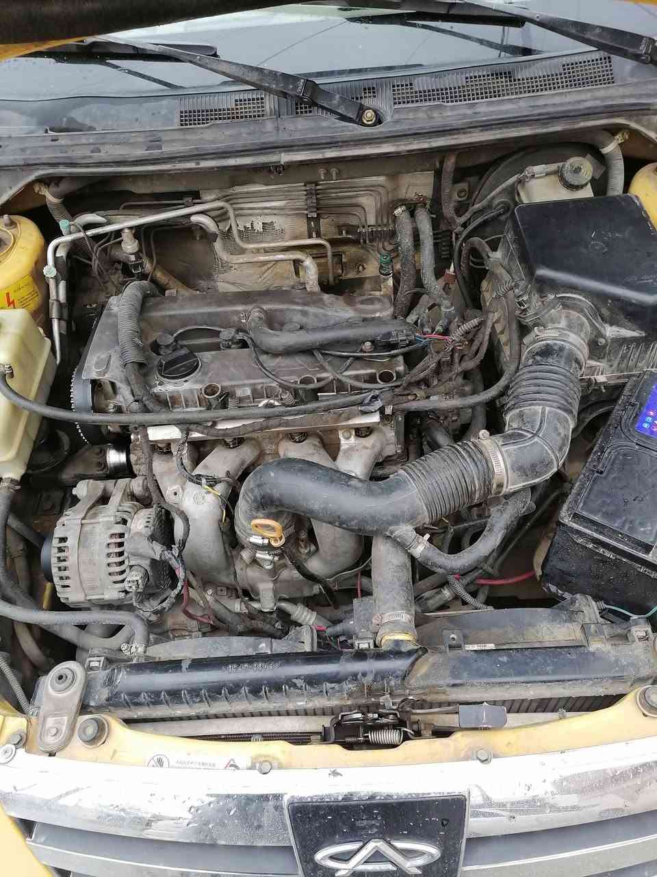 شيري A5 2013كيراوتوماتك ومحرك بدون شرط تدفئة و تبريد موجود قفل مركزي جامات و مراياة كاربائية شغالة تايرات اثنين جديدة مع ويل كروم كلها السيارة ماشاءالله كلش نظيفة بدون حادث و بدون صبغ البونيد و الصندوق على عيار الشركة طخم الصدر جديد شاشة ايبات السعر 32 رقم القادسية مشرع وطني السنوية لغاية  2029 صاحب السنوية كركوك و مكان السيارة كركوك  بيع و مراوسة حسب القناعة ***********/***********650
